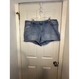 Sophia Vergara Lila Size 24W Light Wash Shorts Frayed Hem Shorts